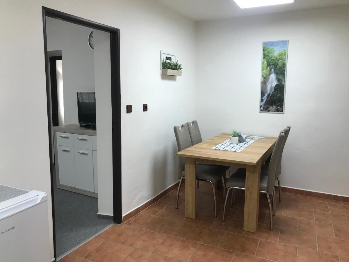 Cyklo-Moto apartmán Lomnice nad Lužnicí Esterno foto